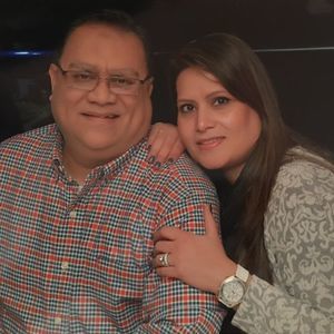 Meet your Posher, Mona